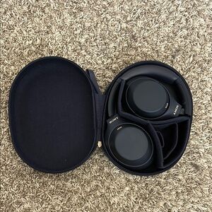 Sony WH-1000XM4 noise canceling headphones